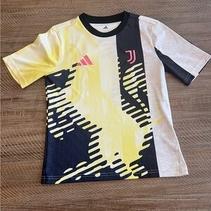 adidas Kids Yellow and Black Graphic Jersey